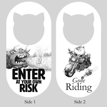 Enter risk / Gone riding (Doortag)